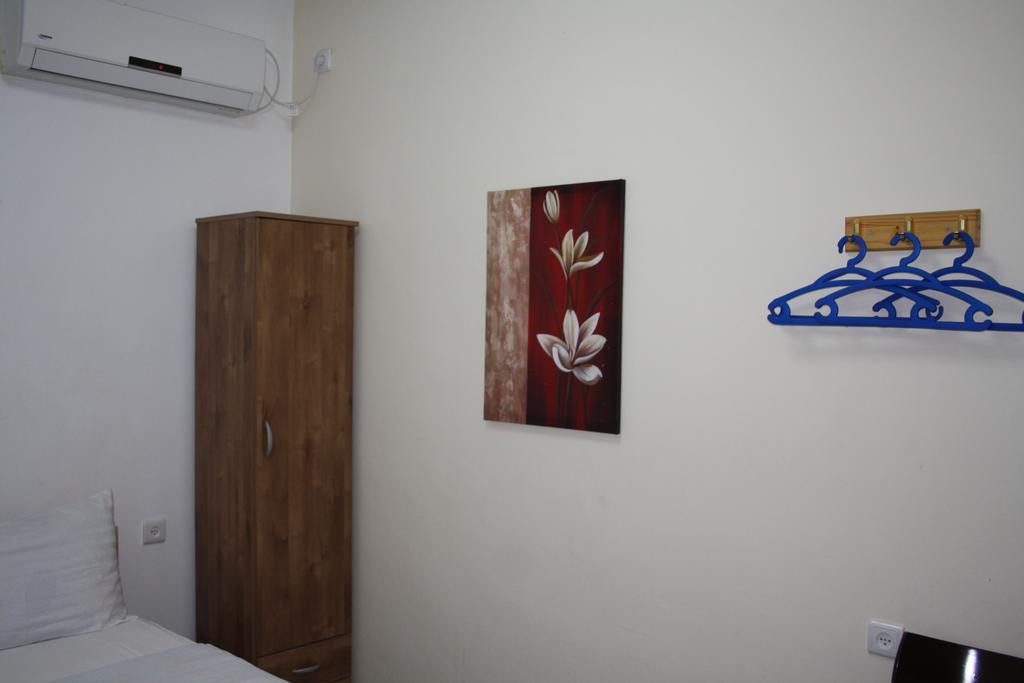 Ga'aton Motel Nahariya Esterno foto