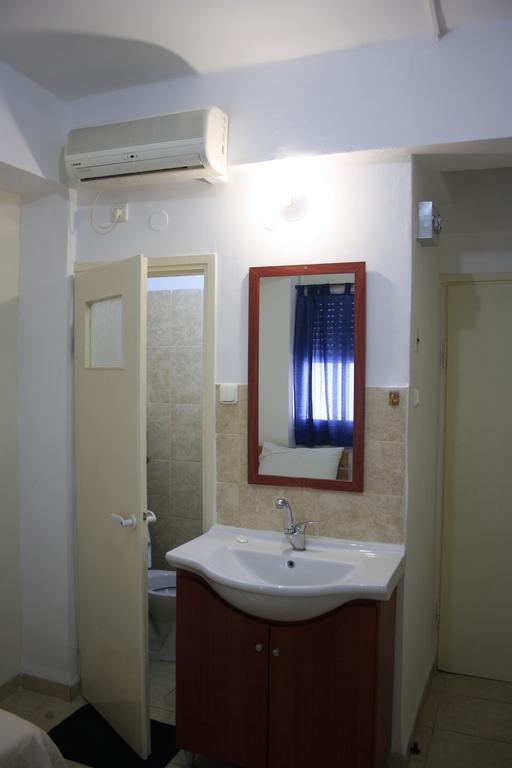 Ga'aton Motel Nahariya Esterno foto