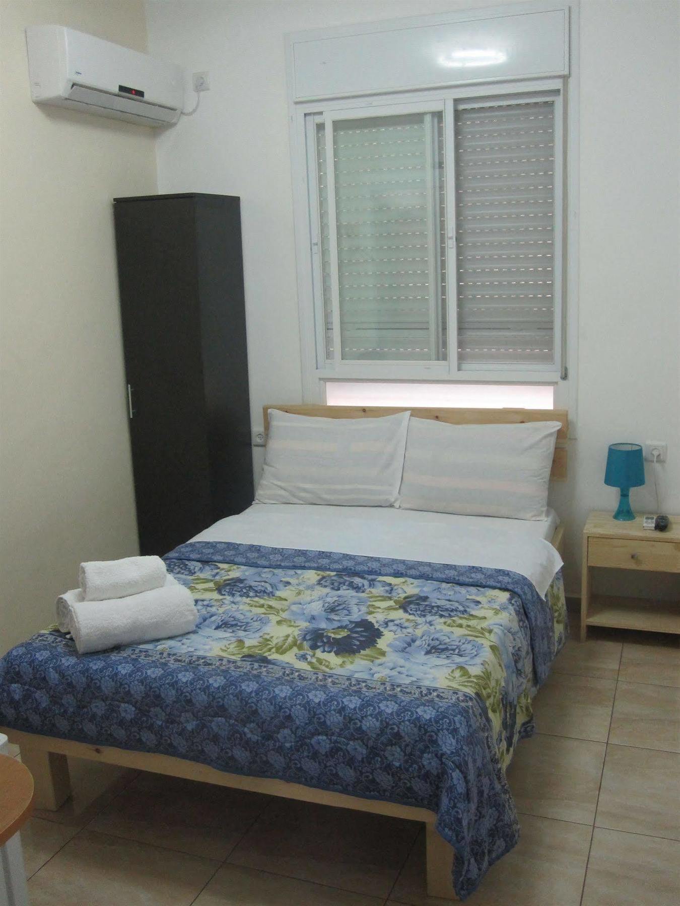 Ga'aton Motel Nahariya Esterno foto